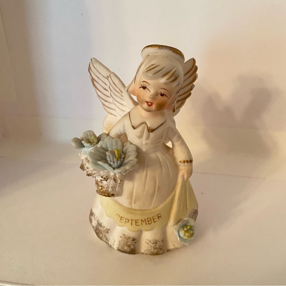 Vintage Arnart September Birthday Angel Figurine w/ Flowers 4” Retro Kitschy